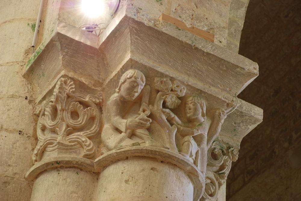 Eglise Pierre de Melle Le tireur d'épine. Collection privée